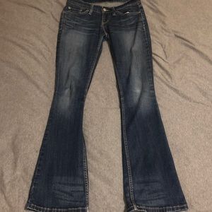 Low rise bootcut Levi’s